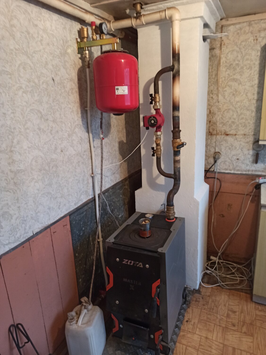 котельная в частном доме с твердотопливным и газовым котлом, обвязка отопительного котла, обвязка твердотопливного котла, обвязка твердотопливного котла куппер ок 15, электро котёл отопления для частного дома 100кв.м