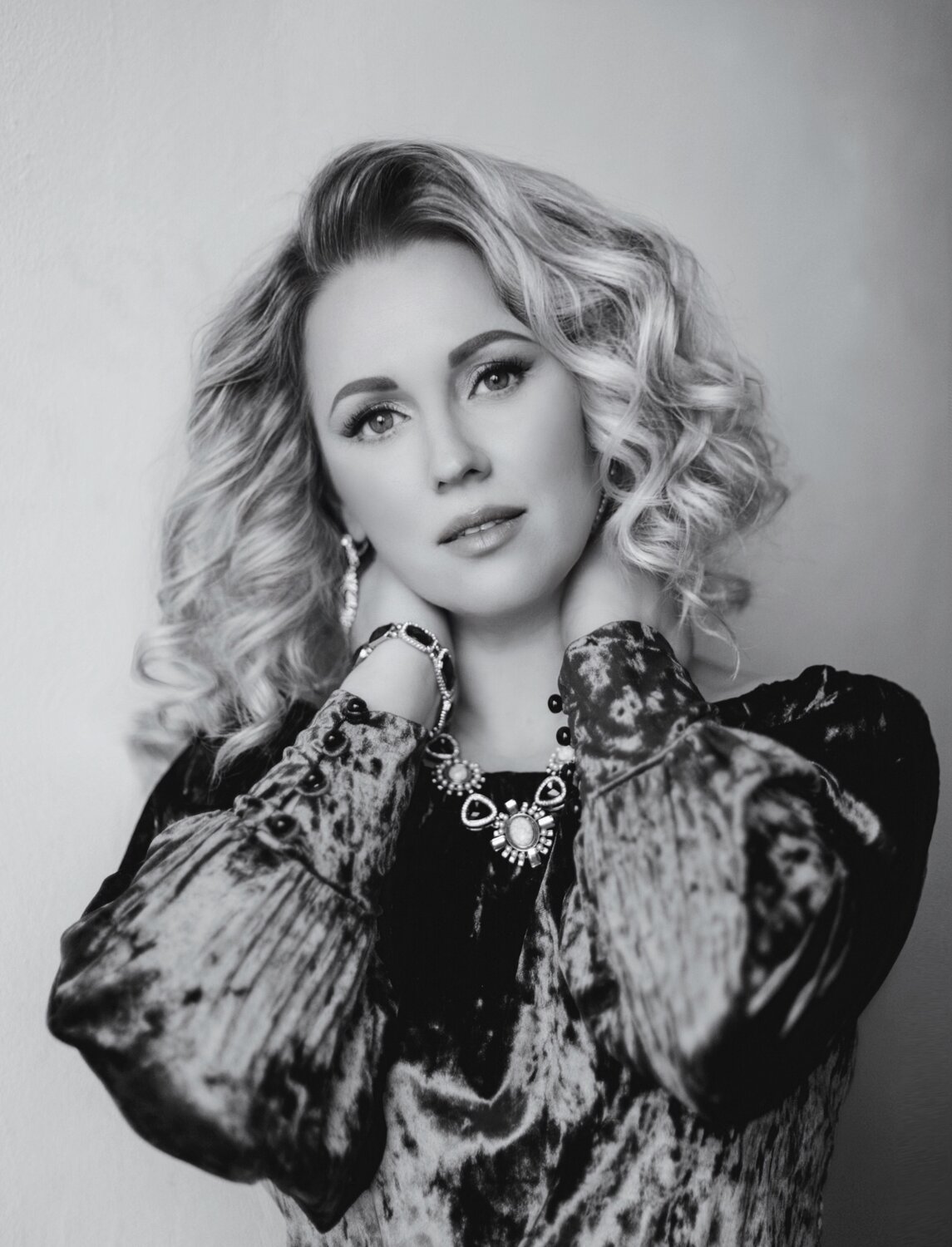 девушка, елена киселева певица 90-х, женщина, кристина орбакайте, артистка