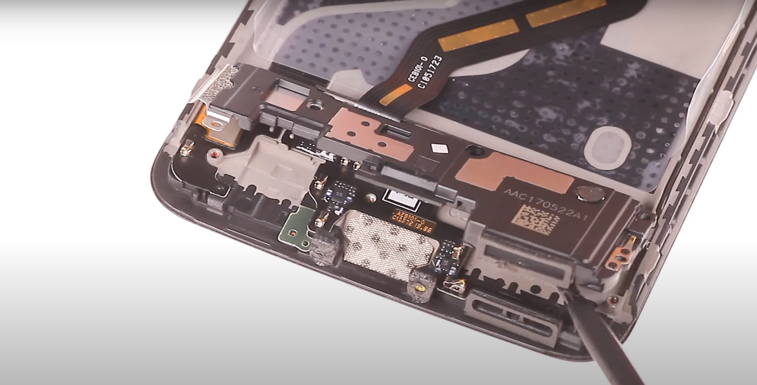 iphone 6s внутренности nfc, huawei honor разобран, iphone 8 ifixit, разобранные, redmi note 8 pro teardown