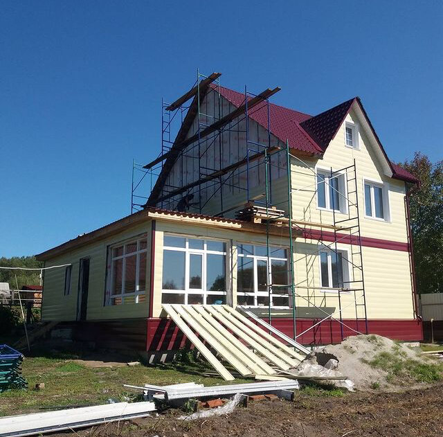 Монтаж фасада из металлического сайдинга