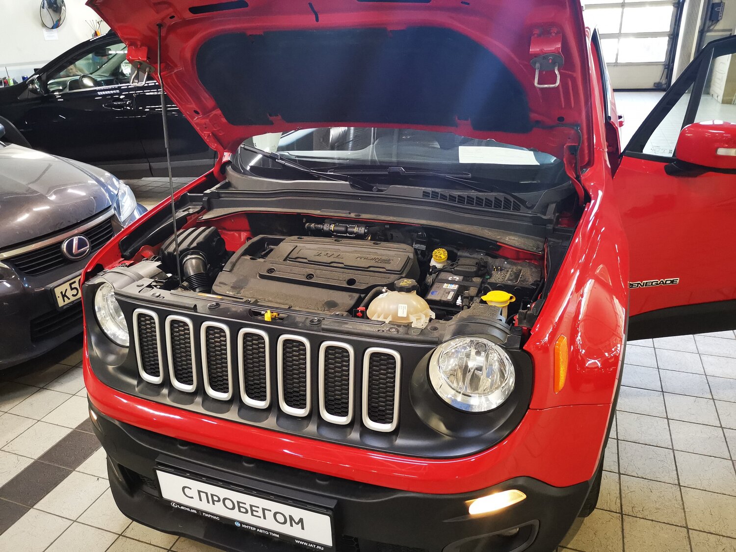 jeep renegade двигатель 1.4, jeep liberty аккумулятор, jeep wrangler капот, авто, автомобиль