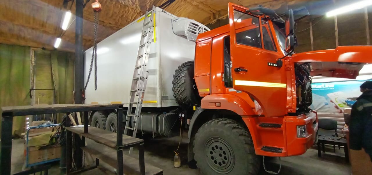 шасси камаз 43118, камаз 43118 с кму, камаз 43118 с кму kanglim ks1256, тягач камаз с кму ит-150, камаз 43118 сортиментовоз