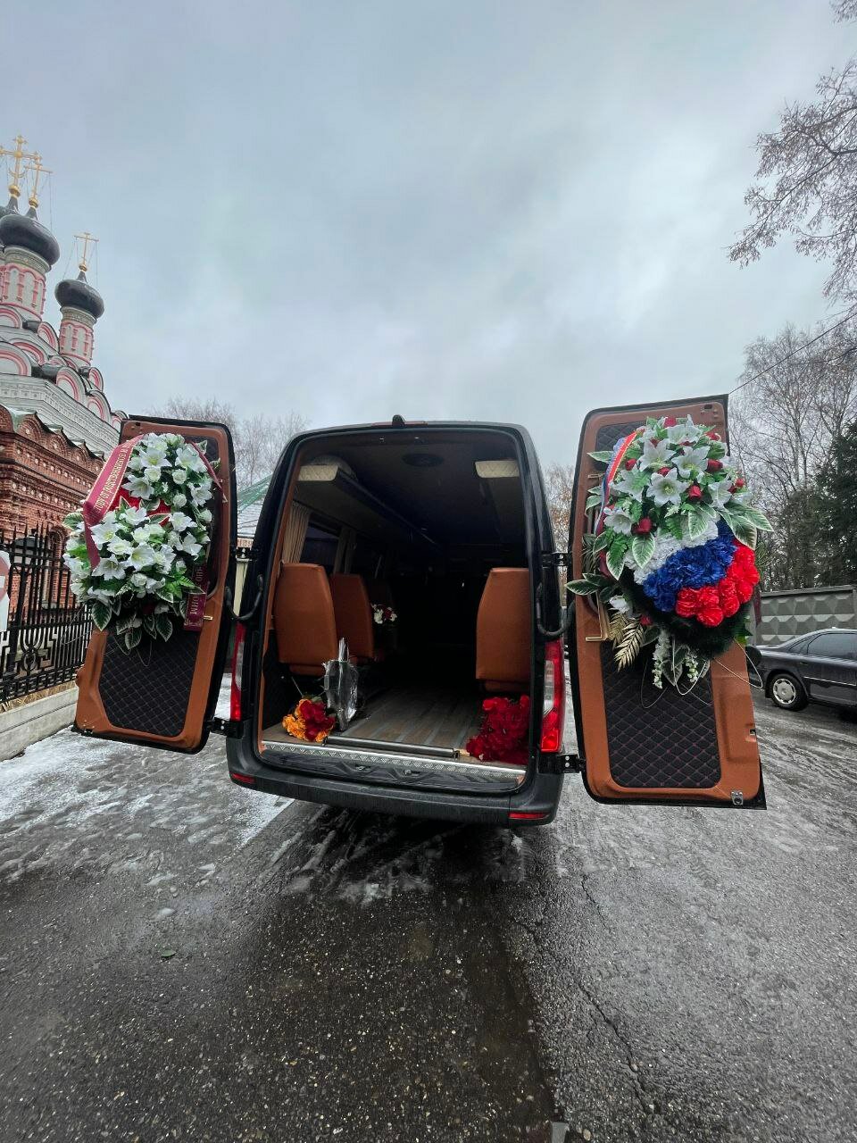 автомобиль, мерседес спринтер ритуальный катафалк, ритуальный транспорт, катафалк газель, катафалк