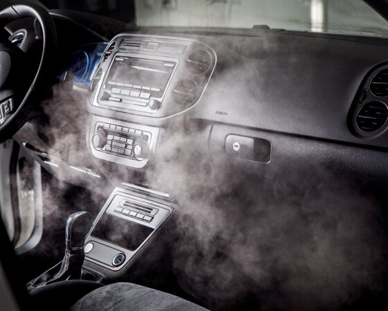автомобиль, авто, дым в салоне автомобиля, car interior, автомоечный комплекс