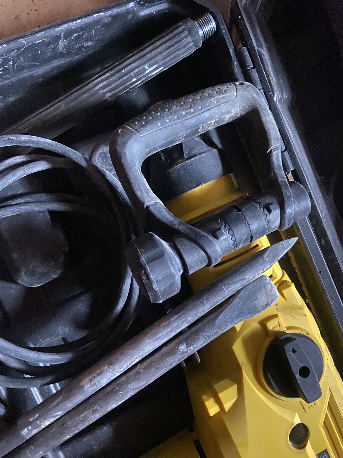 отбойный молоток stanley hm10, перфоратор dewalt d 25501, перфоратор dewalt d65510, отбойный молоток электрический, перфоратор d25721k dewalt