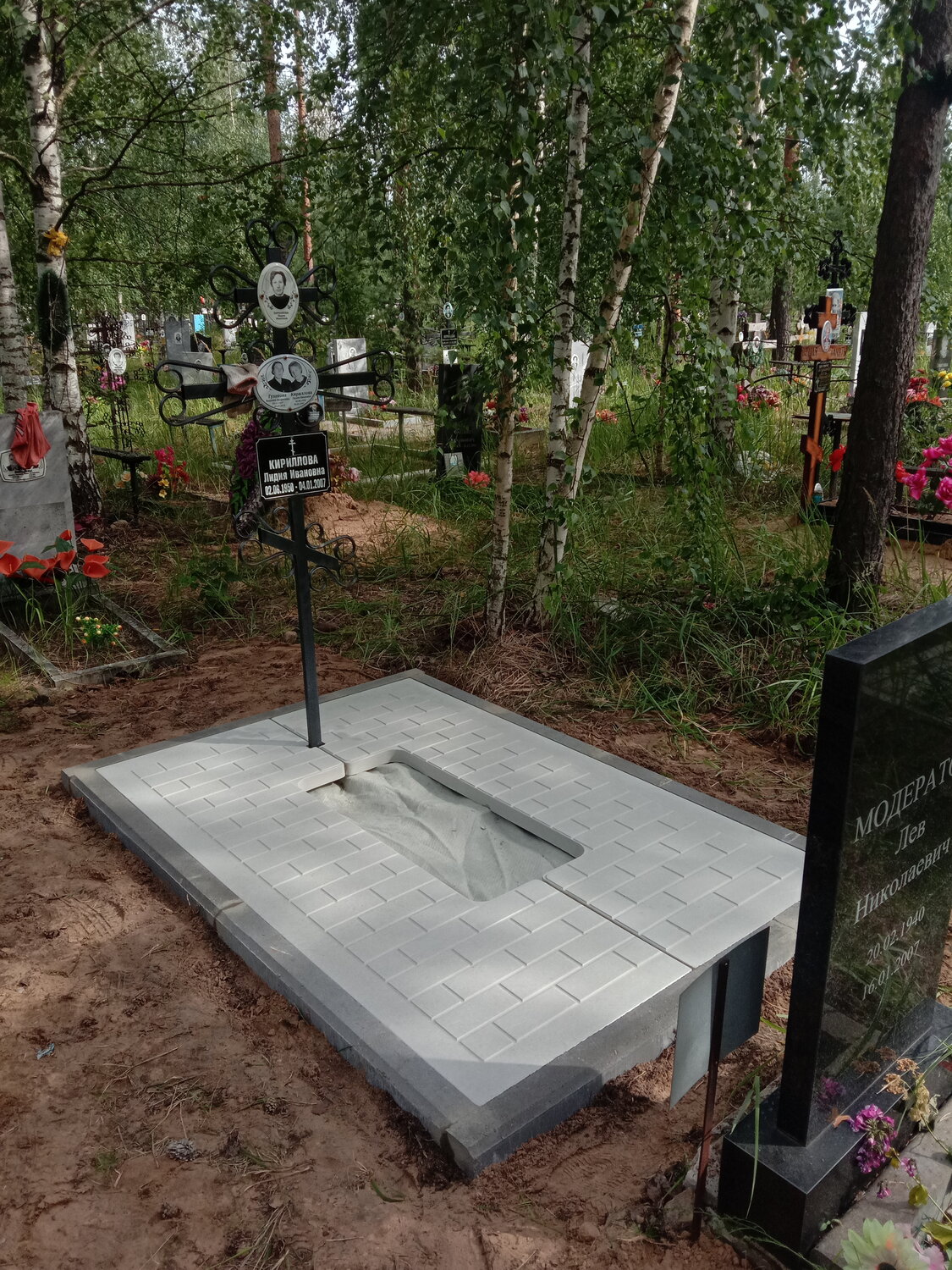 благоустройство могилы, благоустройство захоронений, мраморный памятник, захоронение, ритуальная плита гранит мемориал