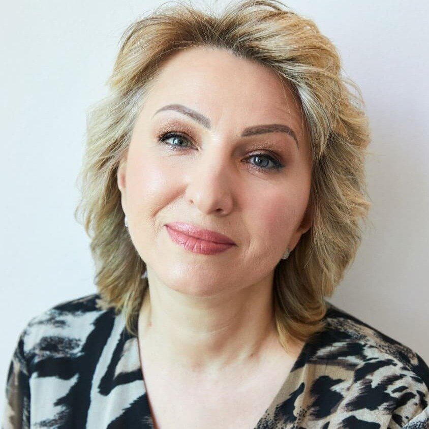 Людмила Наумова
