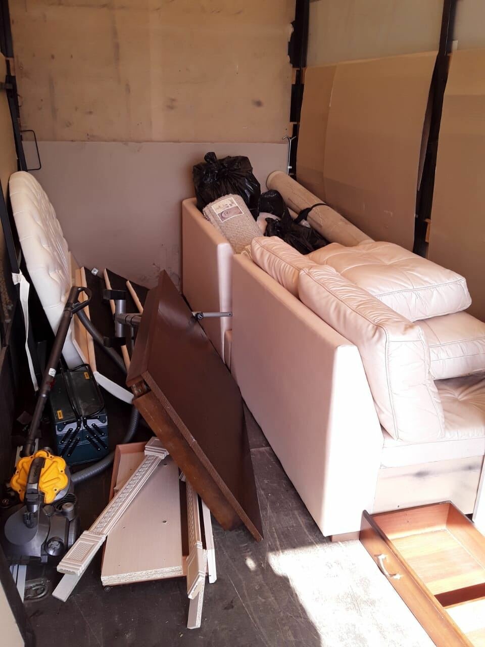 газель автодом, газель 4х4 автодом, газель 2705 кемпер, автодом из газ 2705, диван в газель