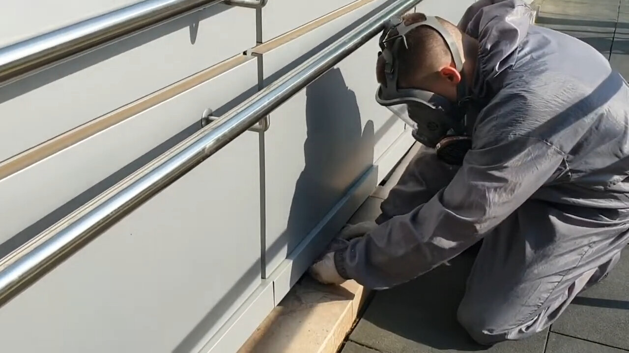 монтаж, стартовая планка для корабельной доски металлосайдинг, фальцевая кровля, монтаж фальцевой кровли, стыковка сайдинга без соединительной планки