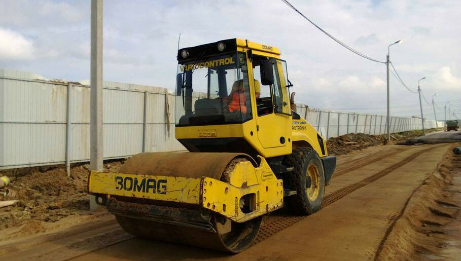 каток bomag, виброкаток, каток грунтовой, грунтовый каток бомаг 177, грунтовый каток jcb 13 тонн