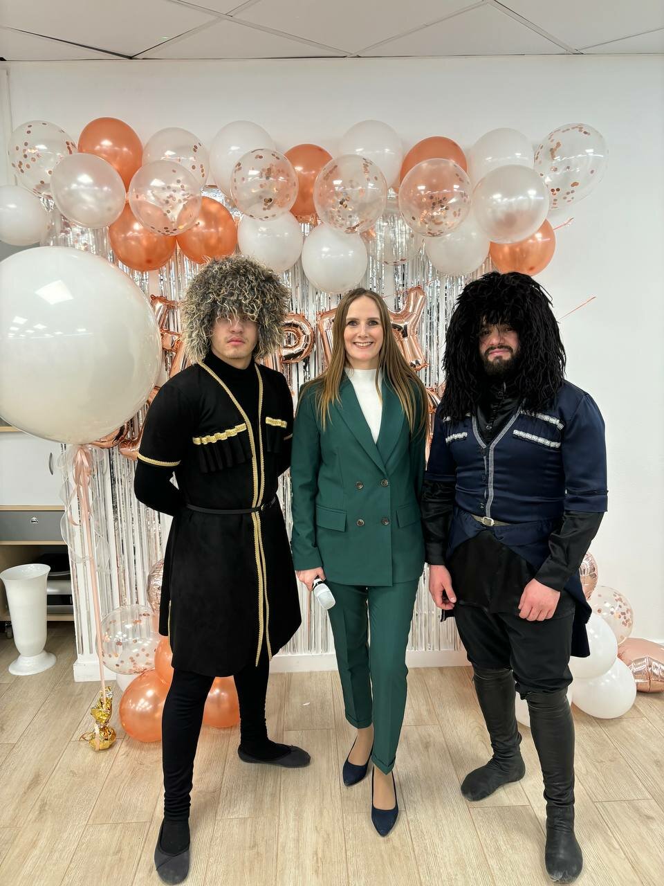 осетинский национальный костюм черкеска, костюм грузинский, азербайджанский костюм мужской, национальные костюмы, грузинский национальный костюм мужской