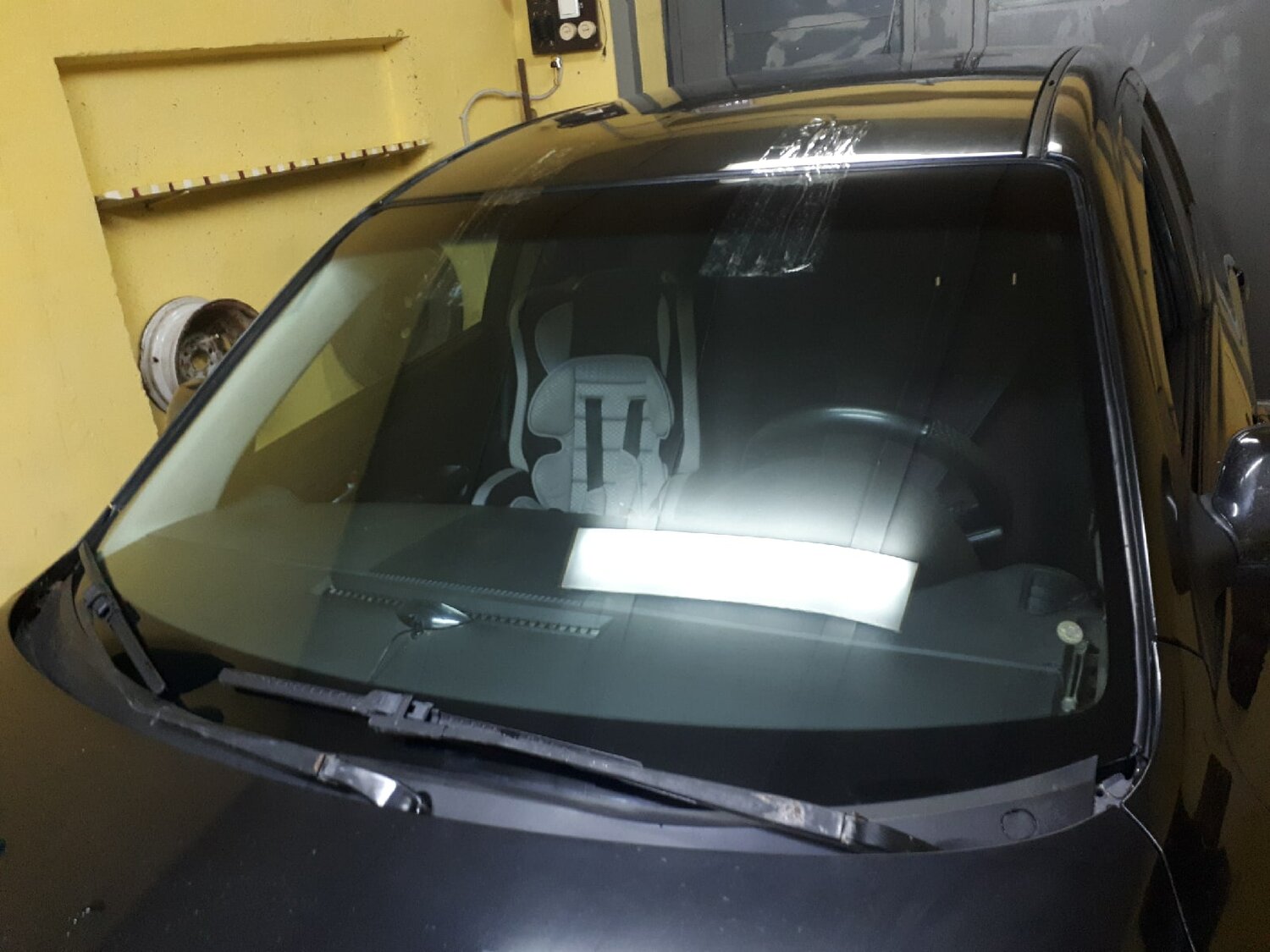 лобовое стекло, стекло лобовое kia sorento 2002, камера лобового стекла w204, лобовое стекло kia cerato 2010, тойота прадо 150 лобовое стекло поскрипывает
