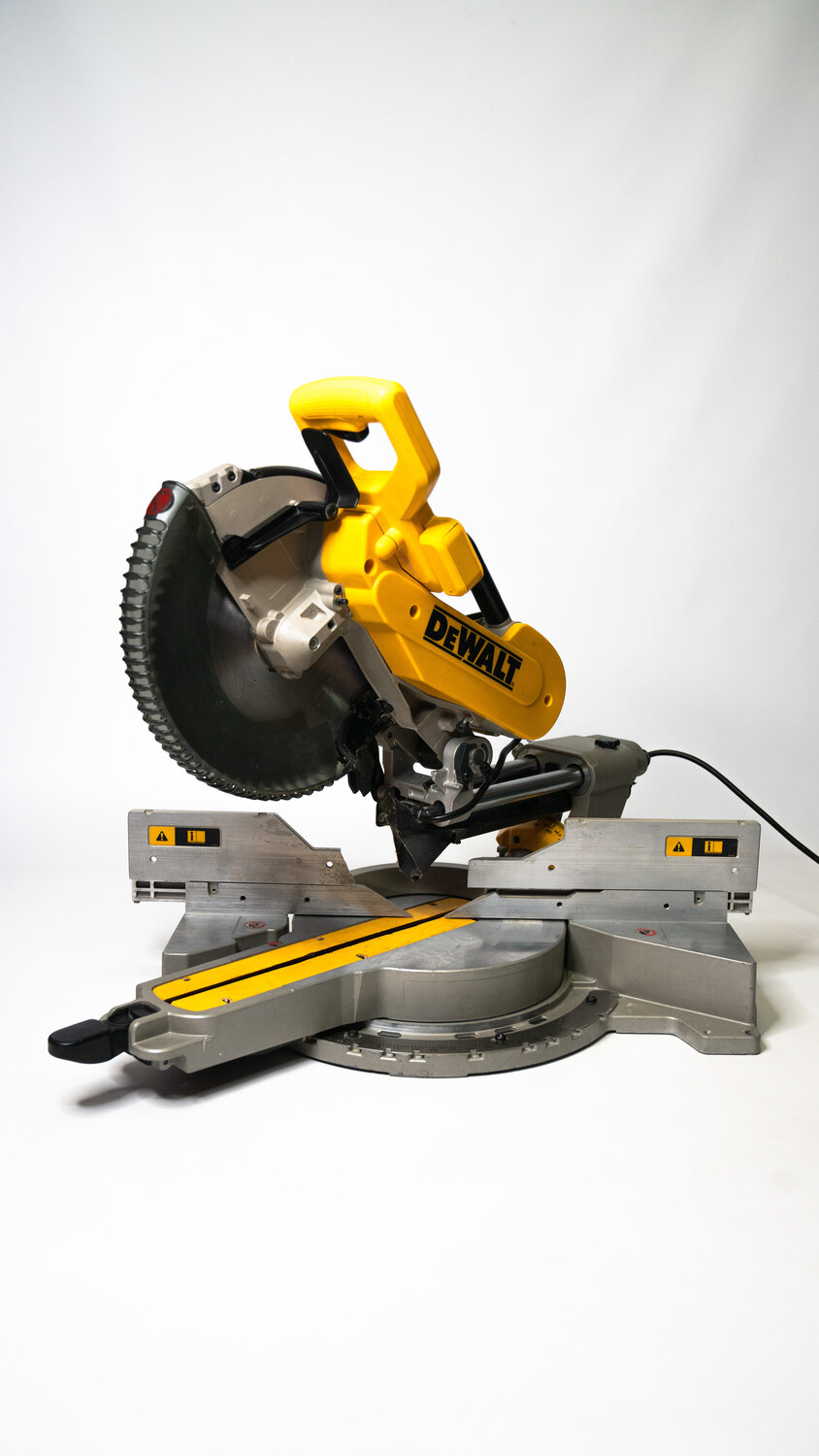 пила торцовочная dewalt dws780, торцовочная пила dewalt dws713, торцовочная пила dewalt, комбинированная торцовочная пила, пила торцовочная