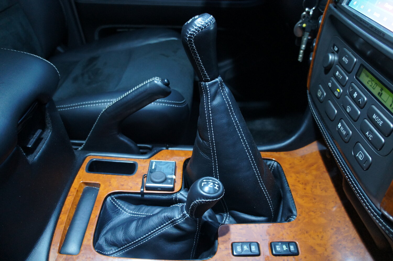 рычаг акпп е39, консоль акпп lexus, ручка кпп бмв е28, ручка ручника дерево бмв е34, селектор акпп опель омега автомат