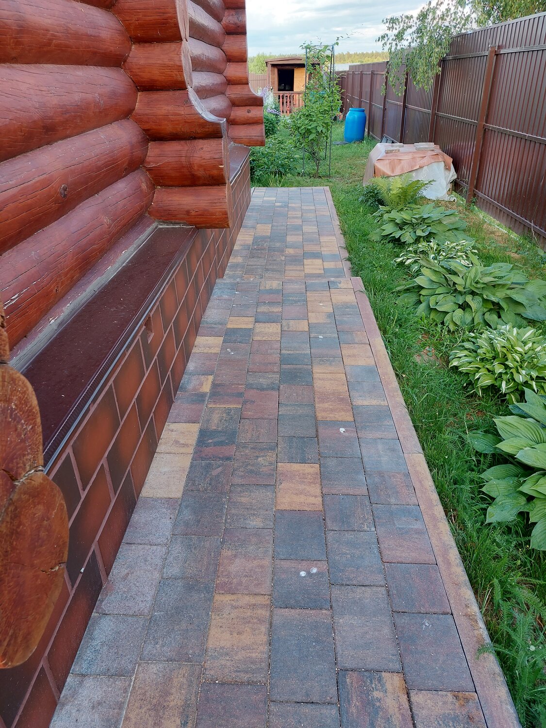 брусчатка тротуарная плитка, тротуарная плитка вокруг дома, клинкерная тротуарная плитка, тротуарная плитка, тротуарная плитка новый город