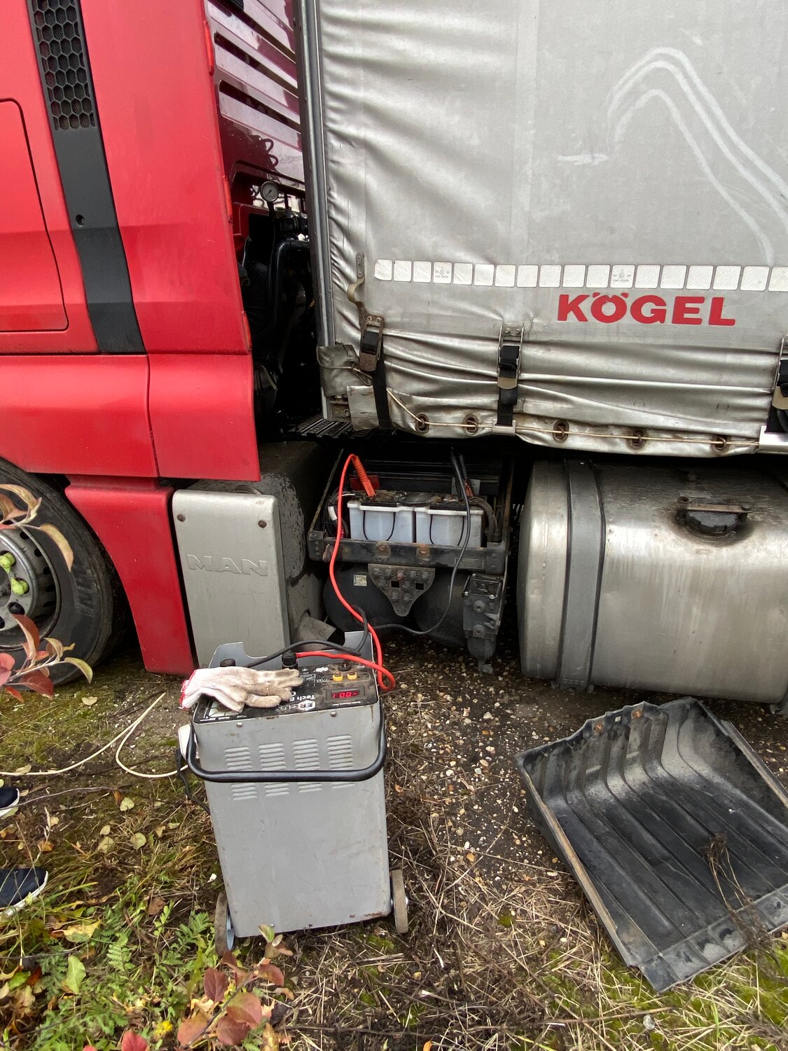 объем топливного бака вольво 380, тягач man tga 18.430, гидрофикация тягача рено премиум, грузовой автомобиль, гидрофикация камаз 5490
