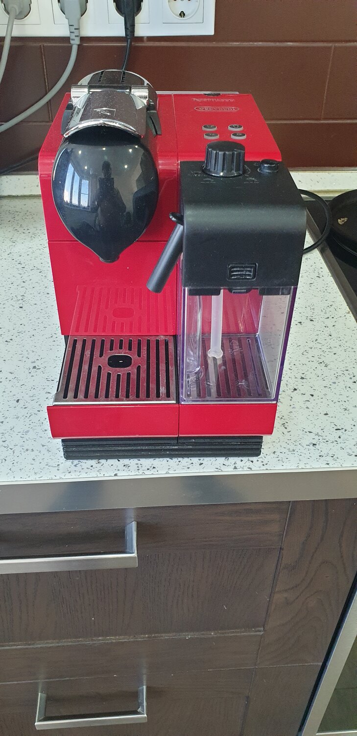 капсульная кофемашина, кофемашина, кофемашина delonghi nespresso красная, кофемашина неспрессо капсульная, кофемашина автоматическая