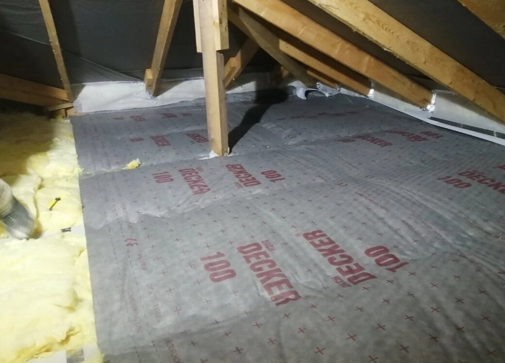 пароизоляция изоспан в перекрытиях, пароизоляция для пола изоспан, укладка пароизоляции изоспан на пол, пароизоляция изоспан а на чердак, пароизоляция на крышу