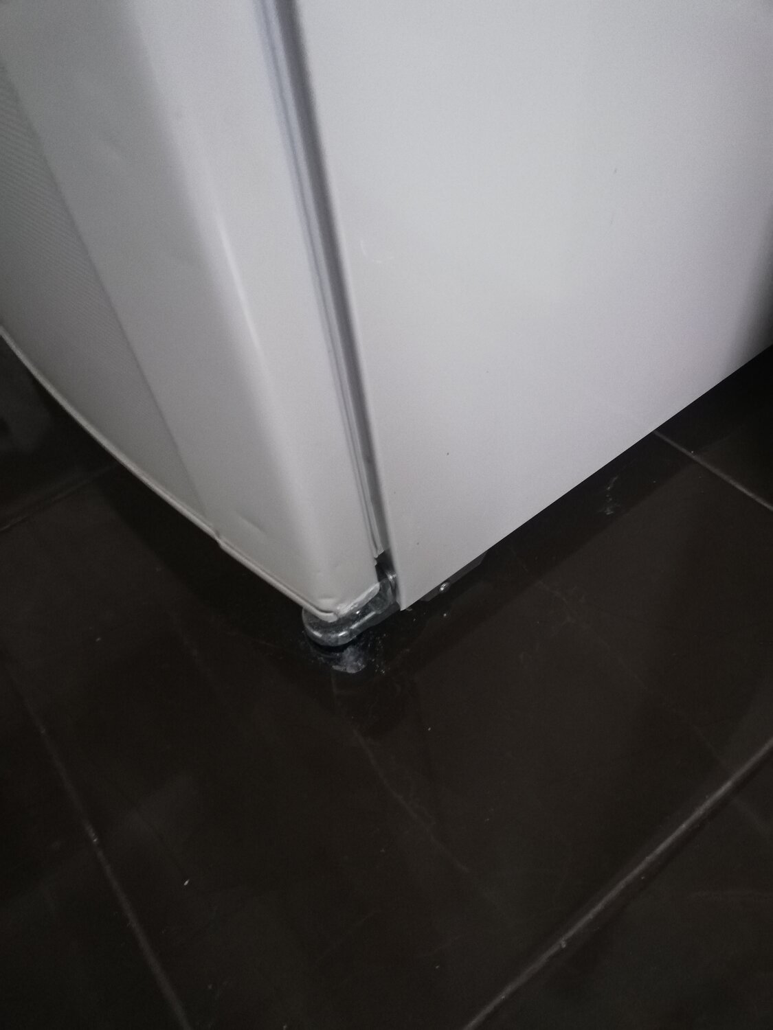 холодильник бу, холодильник, мини холодильник, бытовая техника холодильник, морозильная камера