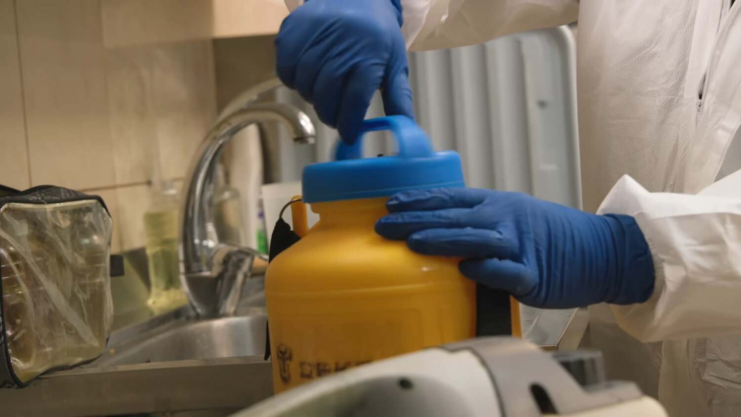 дезинфекция, санитарная обработка, заключительная дезинфекция, дезинфекция микробов, дезинфекция помещений