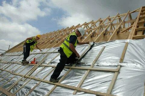 теплоизоляция кровли, гидроветрозащита кровли, гидроизоляция под металлопрофиль на крышу, гидроизоляционная антиконденсатная плёнка, монтаж кровли