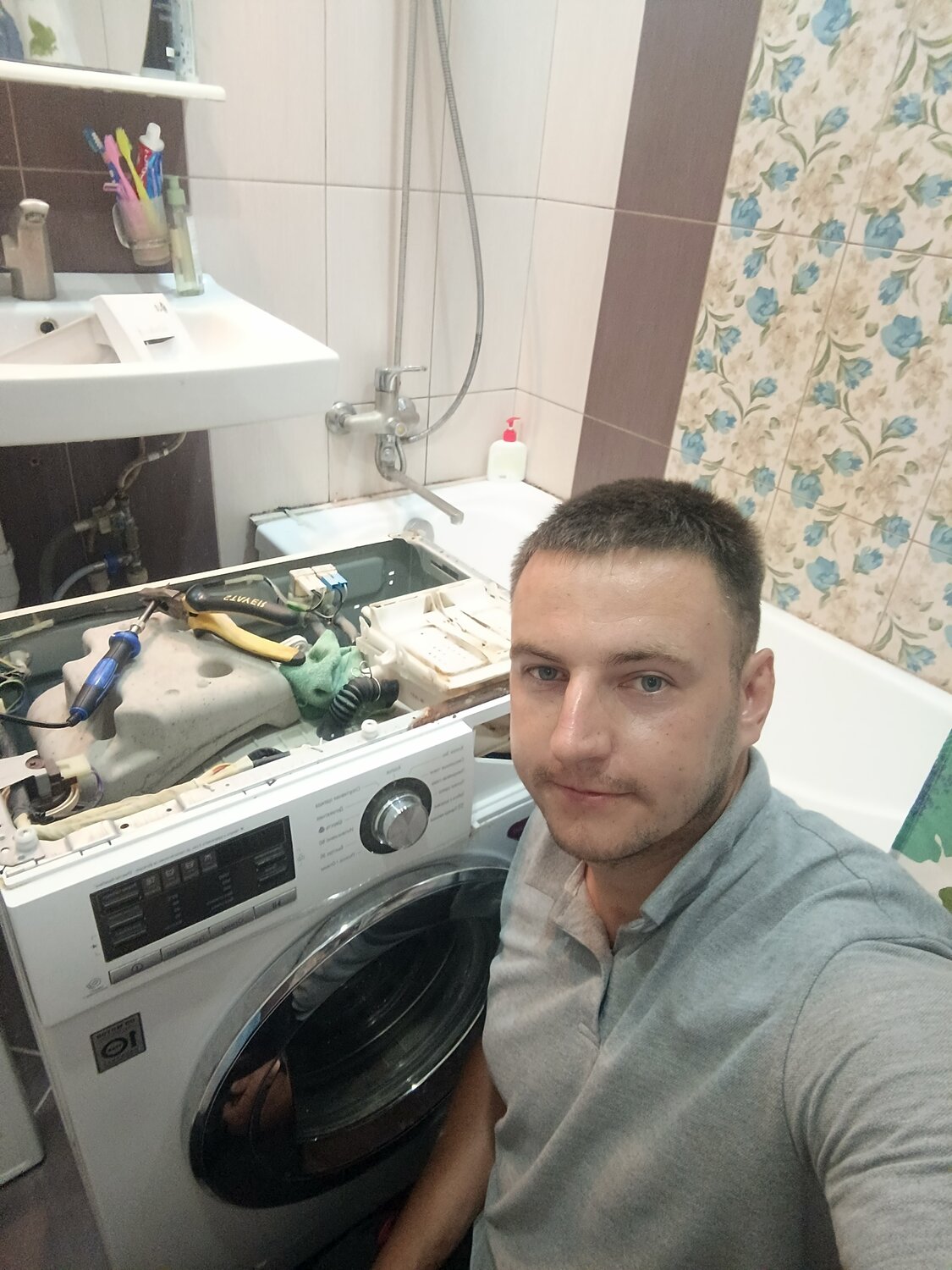ремонт стиральной машины, мастер по ремонту стиральных машин, ремонт стиральных машин на дому, мастер стиральных машин, мастер по ремонту