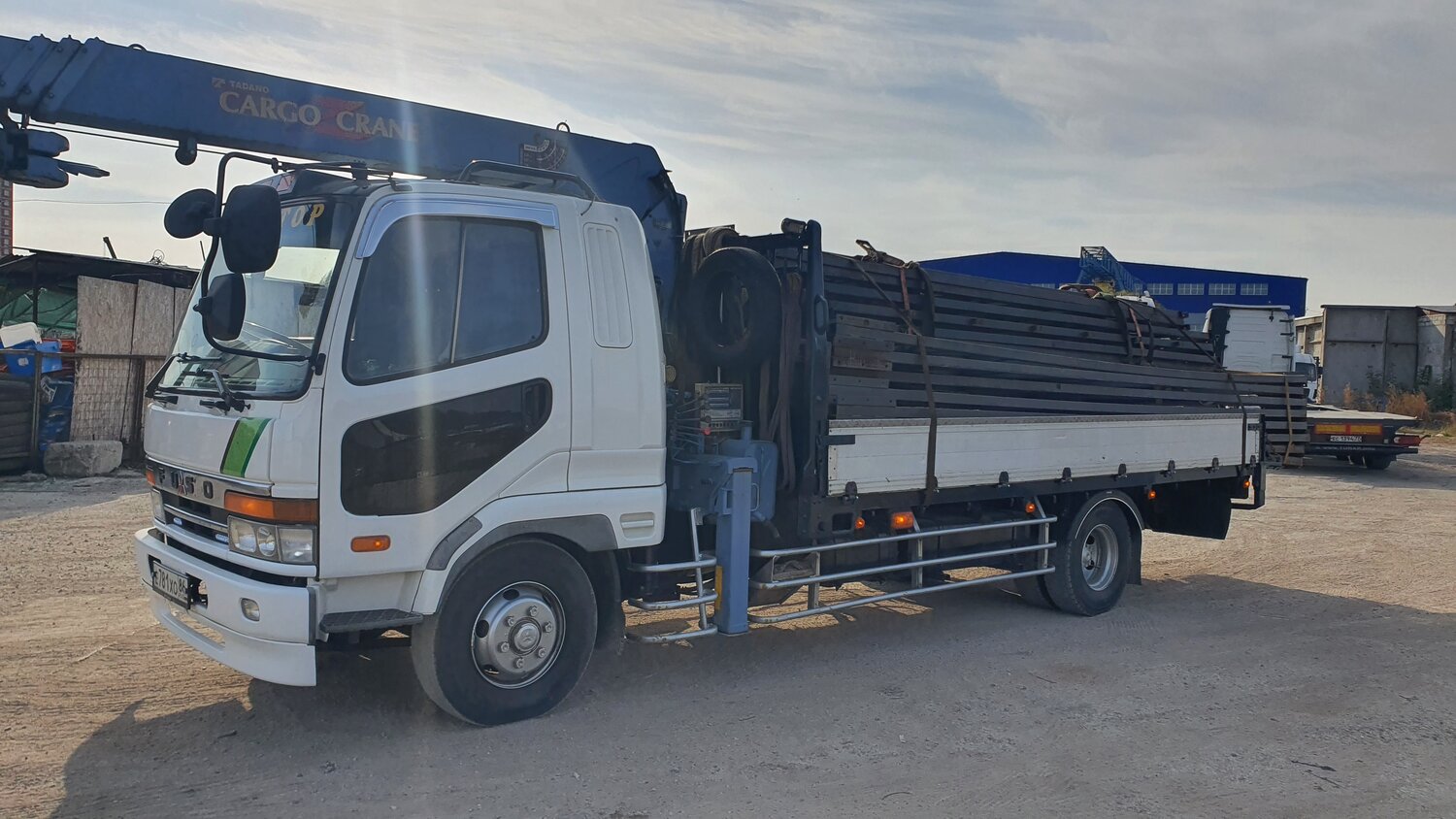 mitsubishi fuso манипулятор, исузу форвард манипулятор 5т, манипулятор mitsubishi fuso 5 тонн, манипулятор митсубиси фусо 5т, манипулятор 5 тонн