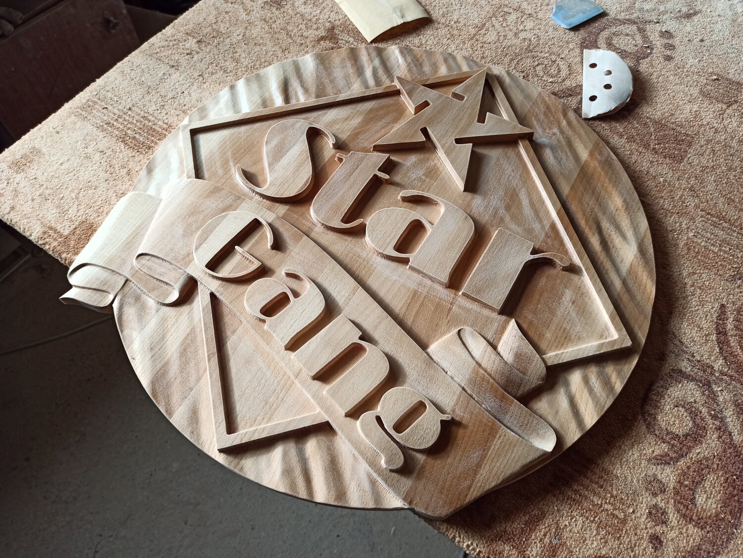 буквы из дерева, рекламные вывески из дерева, логотип из дерева, вывеска из фанеры, вывеска из дерева