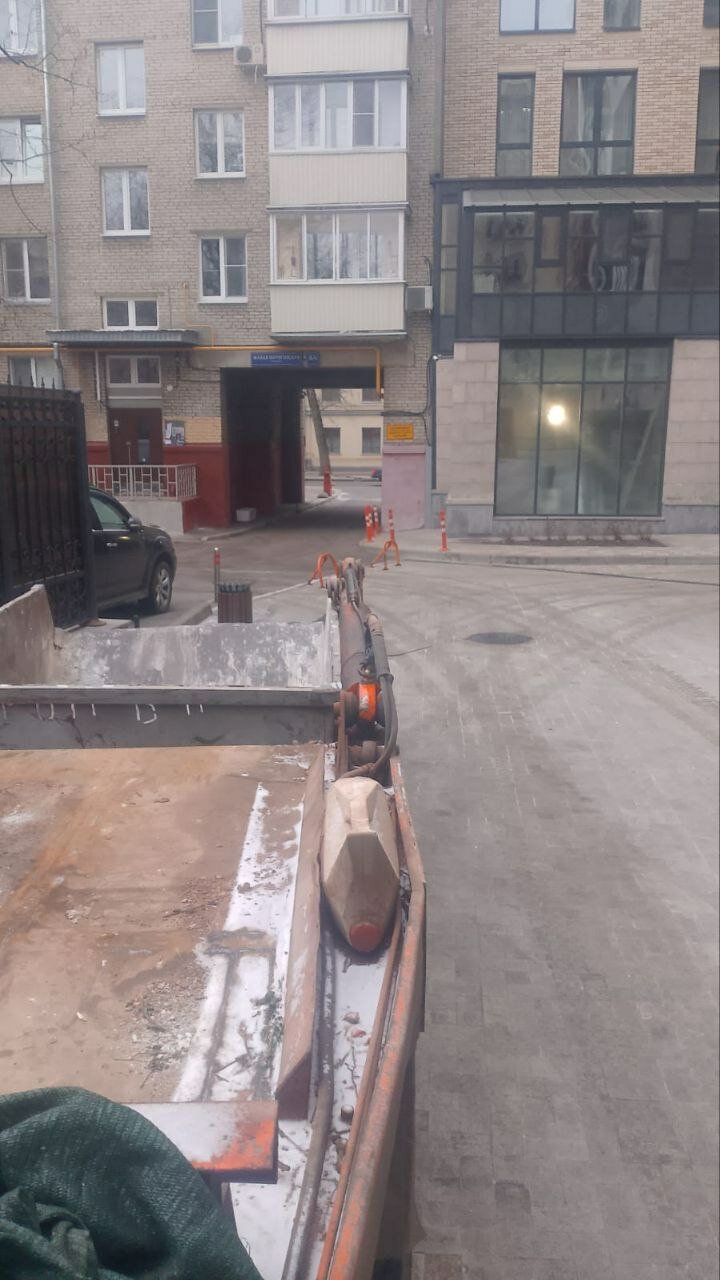 стройка, асфальт, здание в москве, в центре москвы, строительства