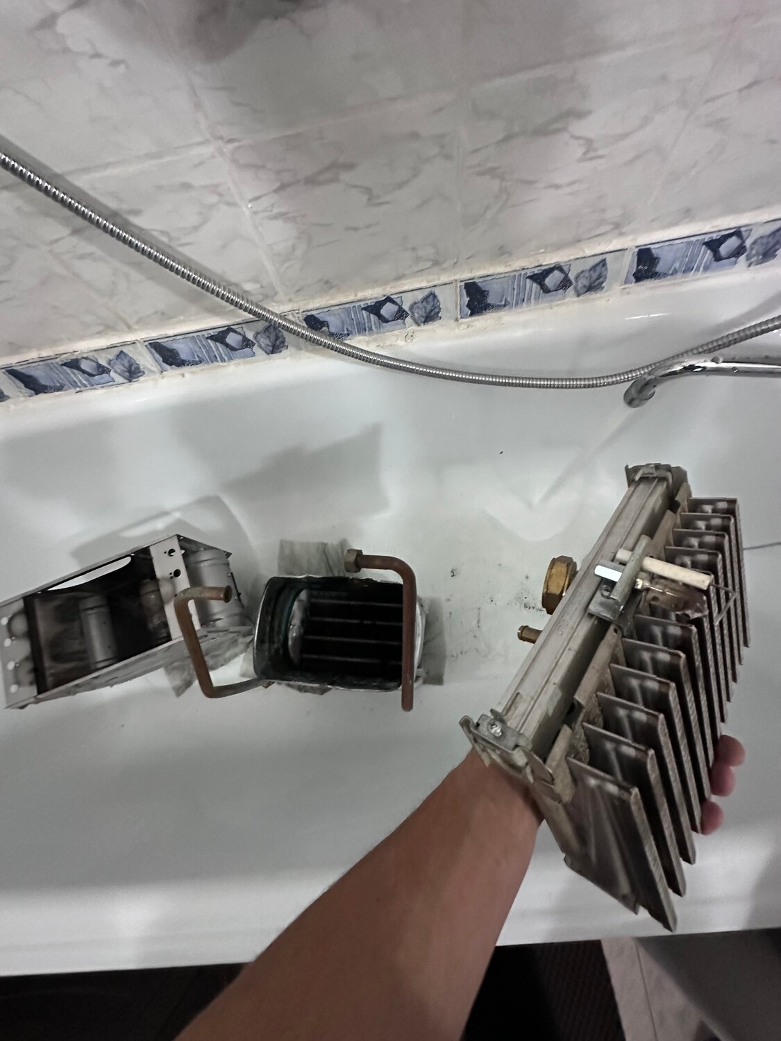 теплообменник к котлу navien, теплообменник газового котла, теплообменник для котла, горелка, газовая горелка для колонки нева