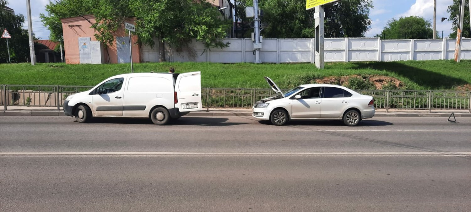 автомобиль, авто, легковой автомобиль, машина дорожная, каршеринг лада ларгус