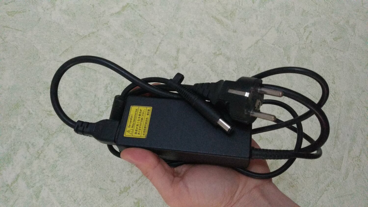 адаптер питания, зарядное устройство, samsung nc110p блок питания, зарядка ноутбука от прикуривателя 12 вольт, блок питания для асус k56cb