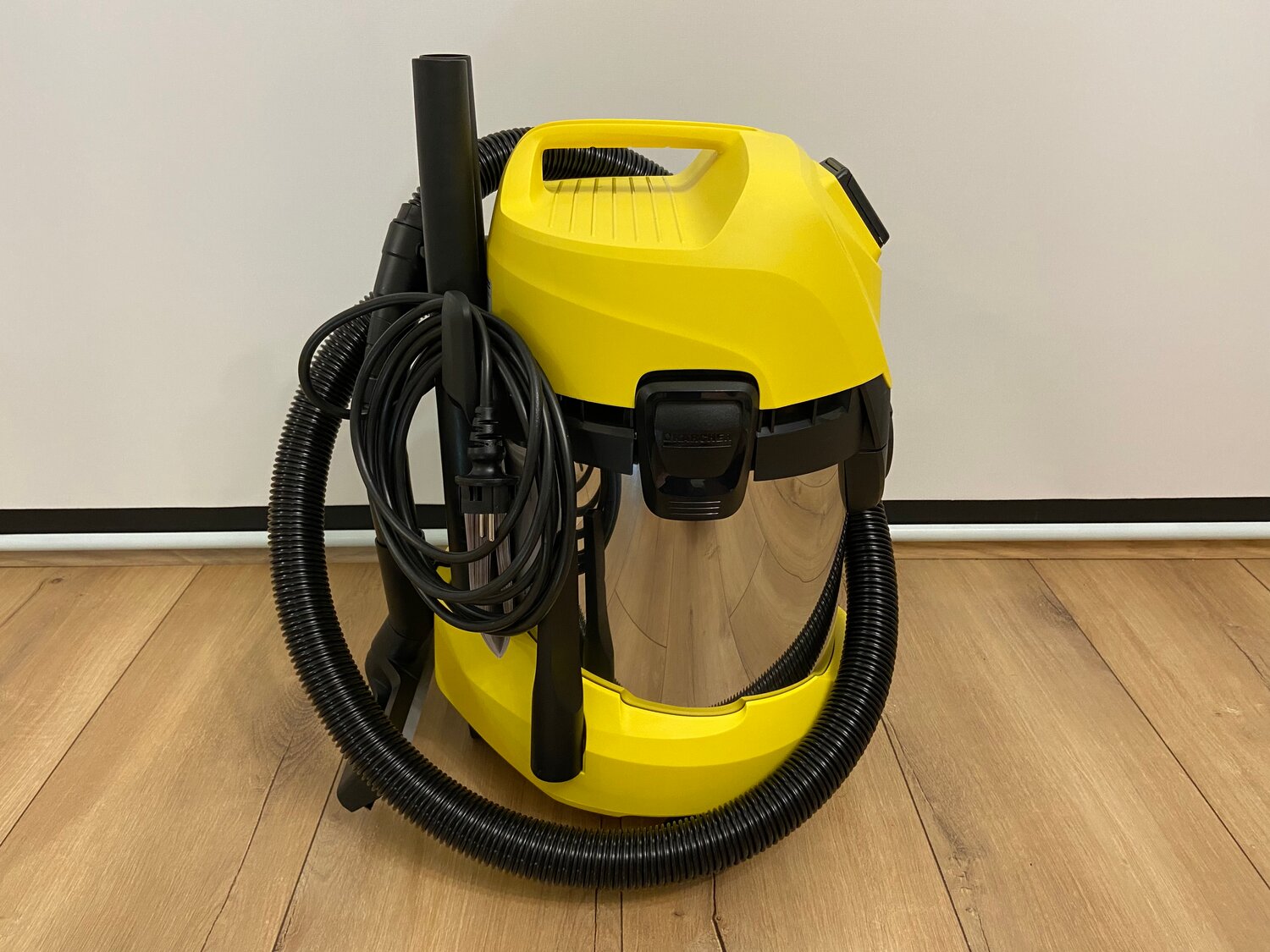 karcher wd 3 premium мотор, пылесос karcher wd 3.300 m, пылесос karcher wd 3 p, пылесос karcher wd 3, karcher wd 3 p premium 1.629-891