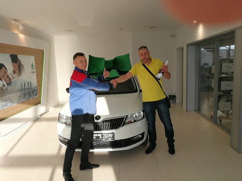 škoda auto, автомобиль, обслуживание автомобиля, škoda rapid, человек