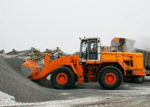 амкодор 371, фронтальный погрузчик, погрузчик hitachi lx230-7, колесный погрузчик, фронтальный погрузчик yx636