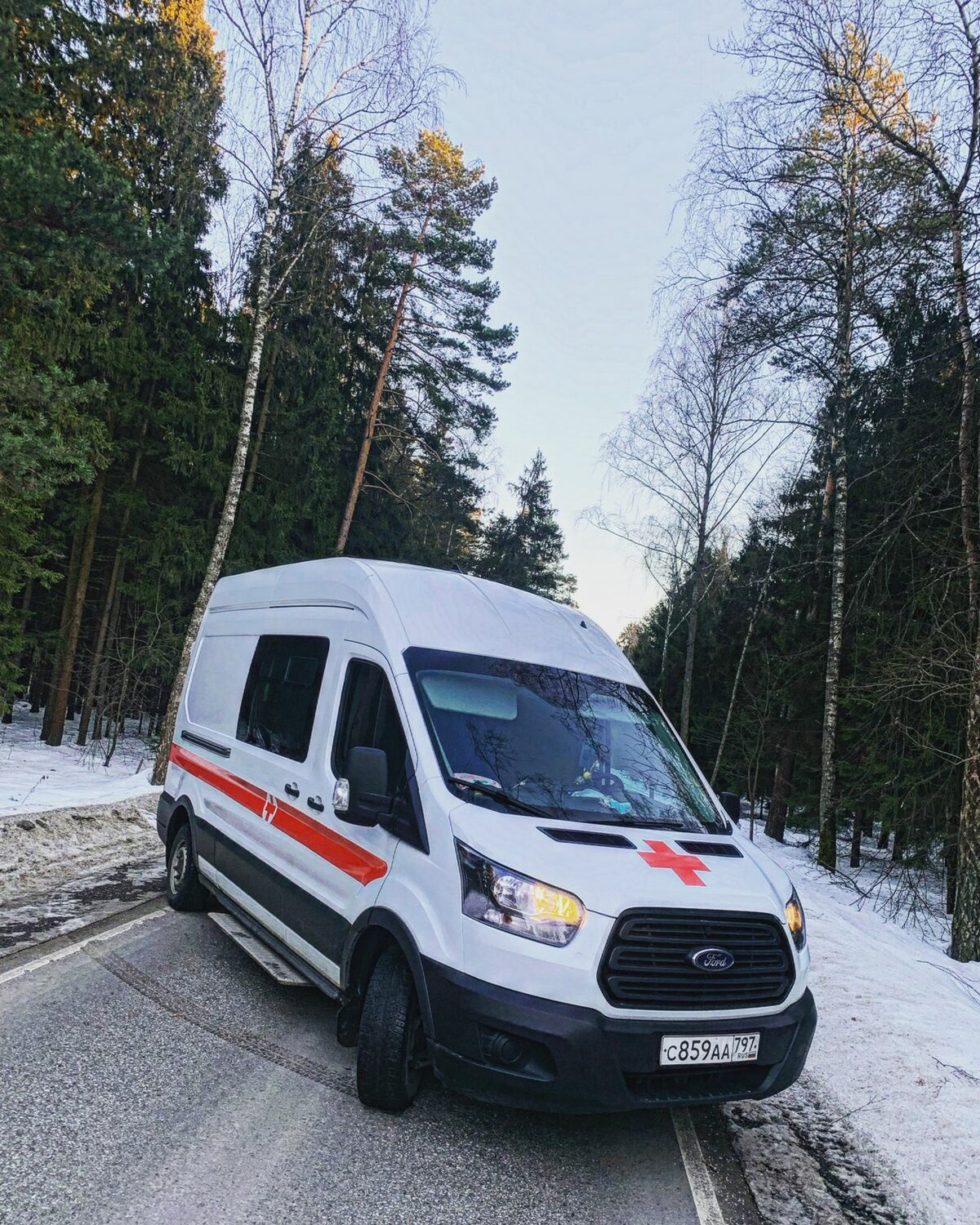 ford transit, микроавтобус форд, машина скорой, скорая медицинская помощь, автомобиль скорой помощи