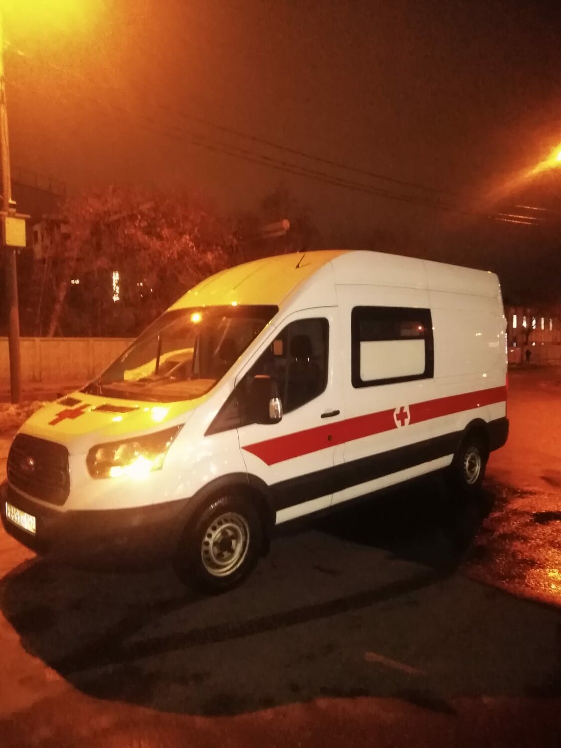 автомобиль скорой помощи, машина скорой, скорая медицинская помощь, реанимобиль, скорая