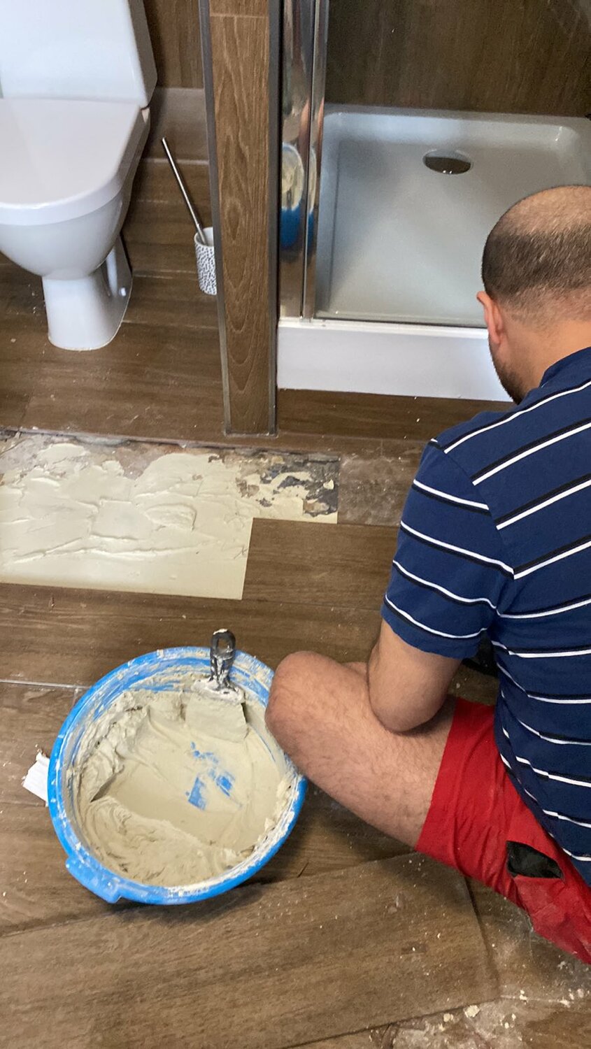 ремонт сантехники, засор в раковине, водопроводчик, устранение засоров канализации, засор в ванной