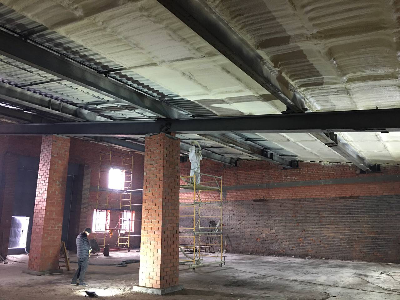 перекрытия в доме, усиление плиты перекрытия композитными материалами, производственное помещение, помещение, гаражные перекрытия