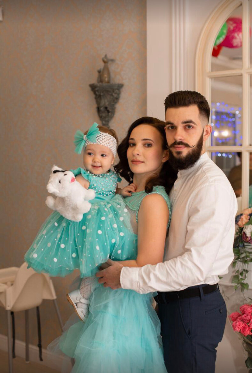 девушка, elza seyidcahanin qizi, человек, саргсян кристина аршалуйсовна, дочки