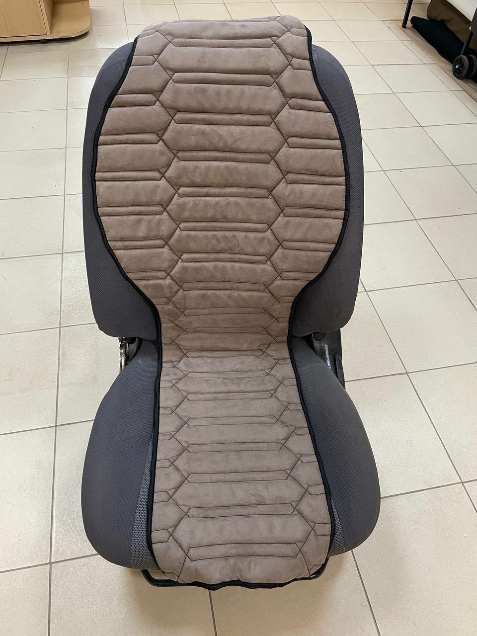 авточехлы, авточехлы универсальные, авточехлы рекаро экокожа ромб, универсальные чехлы для автомобиля, авточехлы динас ромб