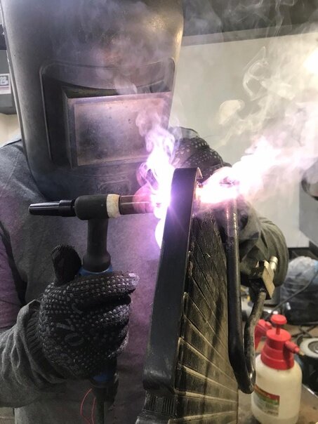 сварщик, самодельная газовая горелка, быстрая сварка, ручная сварка, горелка для газового горна