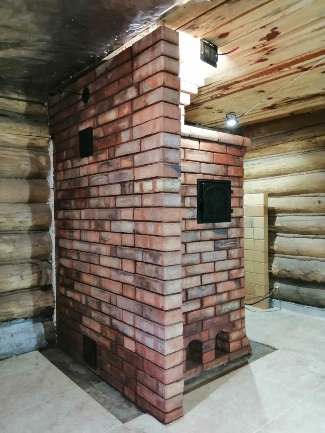 кирпичная печь для бани, банная кирпичная печь обращенка, кирпичная банная печь с закрытой каменкой, кирпичная банная печь, кирпичная банная печь 1х1м