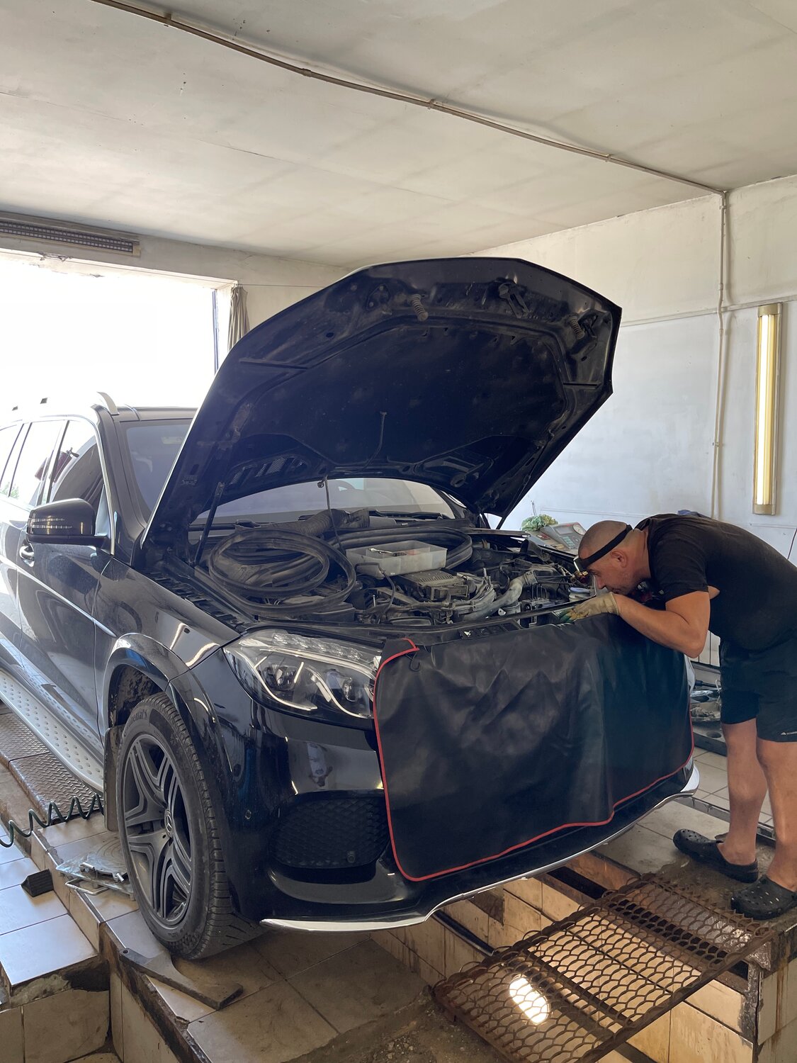 мерседес gl, bmw x7, bmw x 3 m, bmw x5, bmw x3