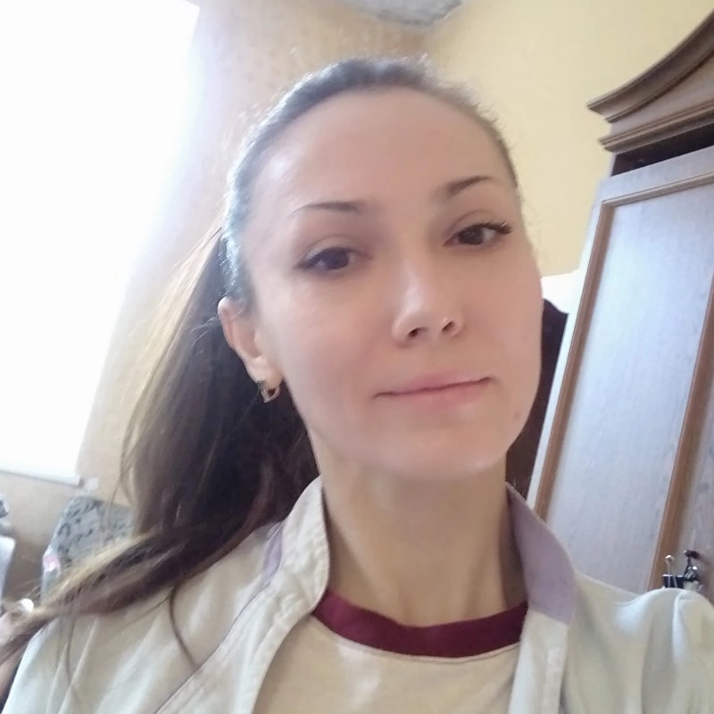 Виктория Попова