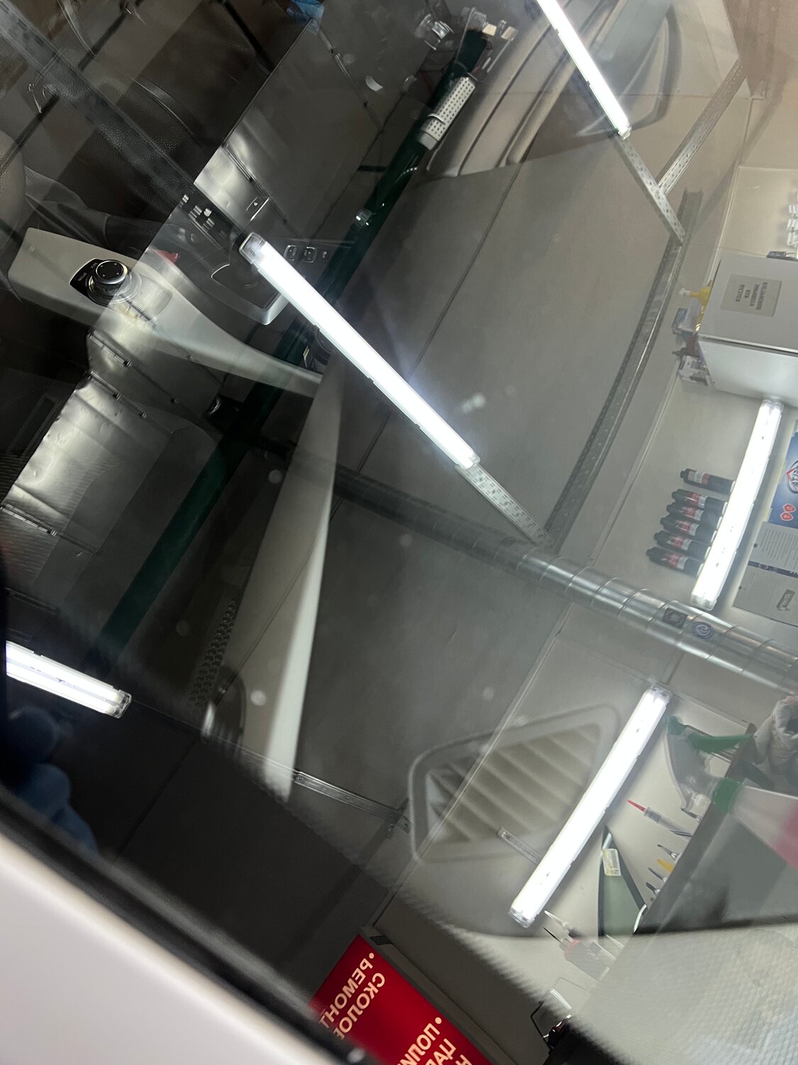 peugeot 3008 стекло лобовое nordglass, стекло, полировка лобового стекла, тонировочная пленка, стекло ветровое