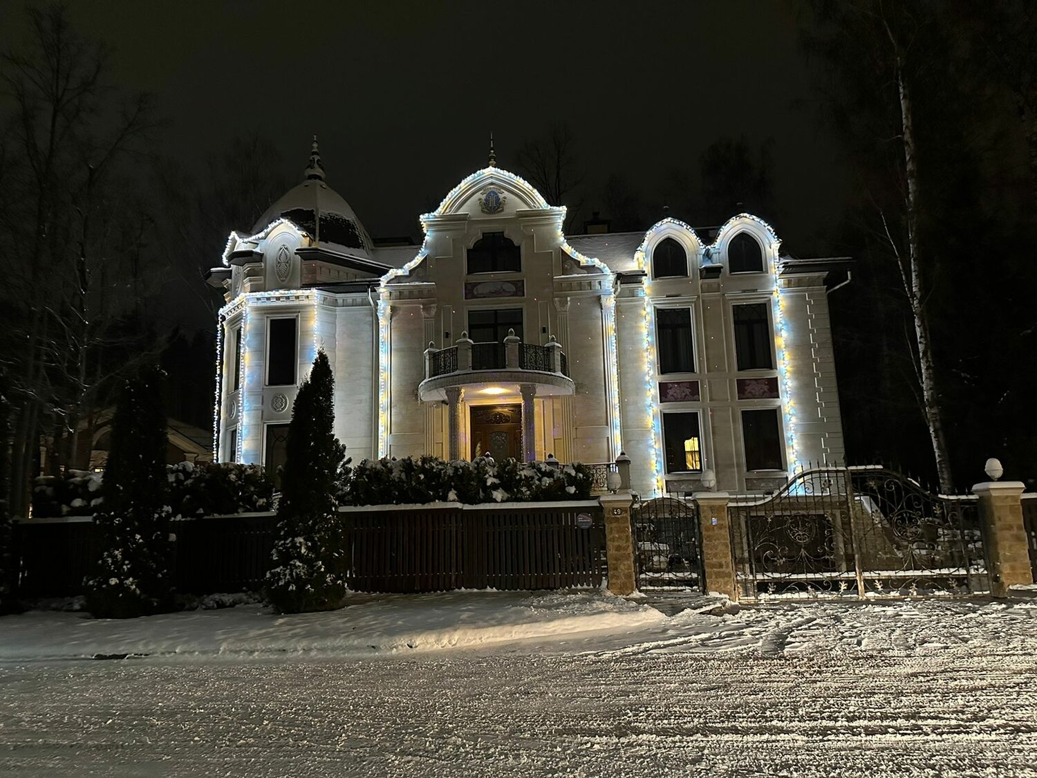 мужчина, загородный дом, особняк, особняк в бердске, красивые дома