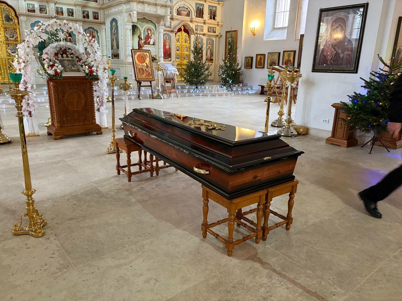 отпевание андрея мягкова, женский монастырь, монастыри, мощи святителя иоанна тобольского, илларион некрасов брянск игумен