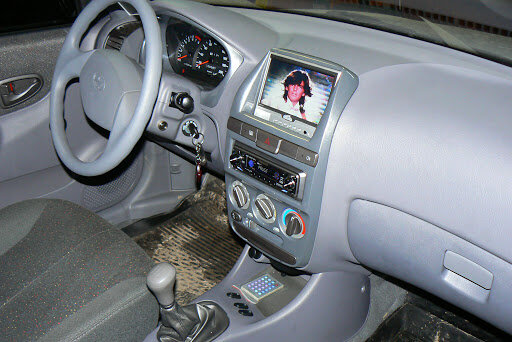 hyundai accent, хендай акцент 2004 комплектации, торпеда хендай акцент 2006, хендай акцент мт 2 салон, Chery Kimo (A1)