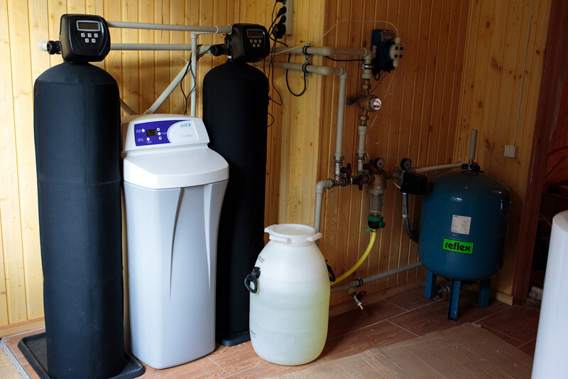 Прокладка труб водоснабжения и канализации